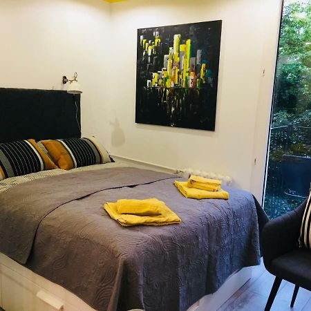 Apartmán Studio Dworzec Gdanski Varšava Exteriér fotografie